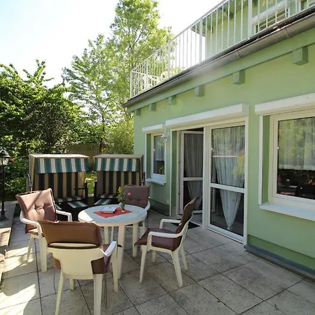 Ferienhaus Seefrieden 度假居 萨斯尼茨
